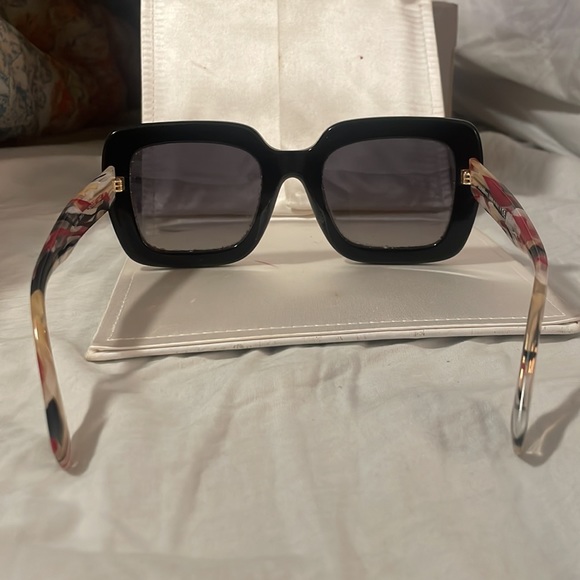 Burberry sunglasses. B 4284 3803/13 520022. Black square glasses - Picture 3 of 5